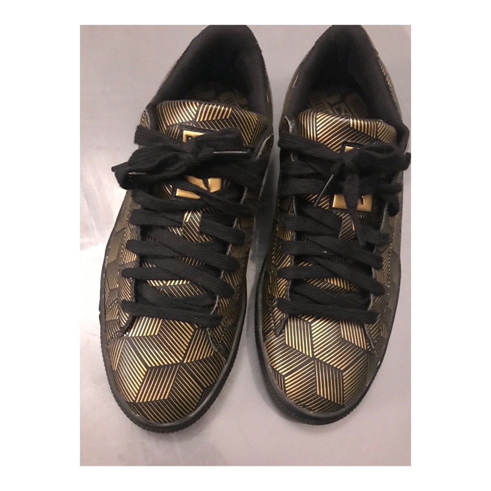 Puma Sneakers
